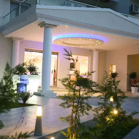Saint George Hotel 4*