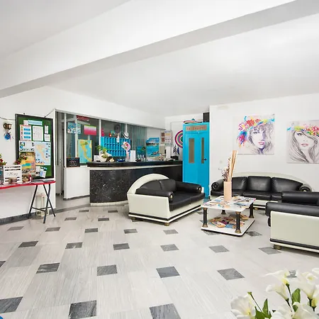 Aparthotel Aquarius 3*