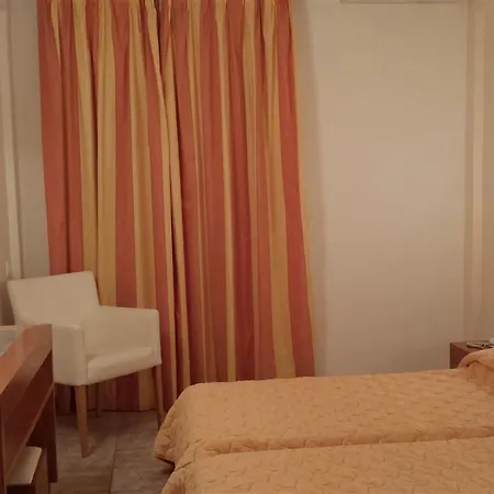 Hotel Ipsos Beach Hotel 3*