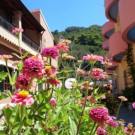 Rolandos Apartment Agios Gordios (Corfu)
