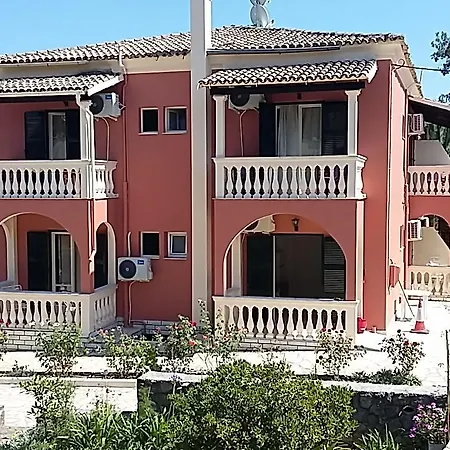 Pierhouse Yachting Aparthotel Gouvia