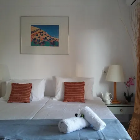 Pierhouse Yachting Aparthotel 3*