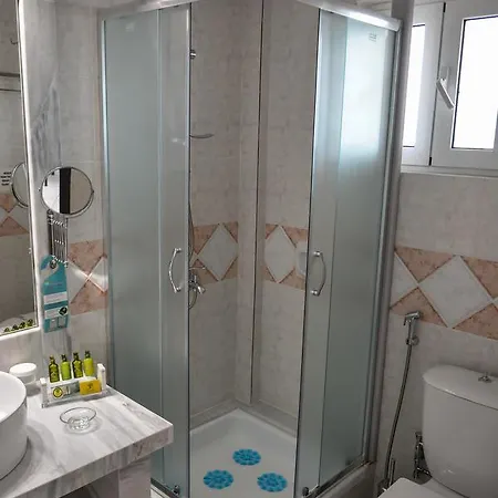 Aparthotel Riposo & 3*
