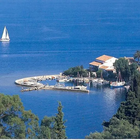 Primavera Hotel