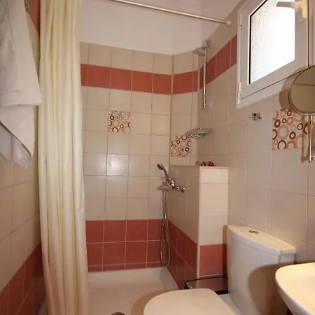 Apartment Kostas & *