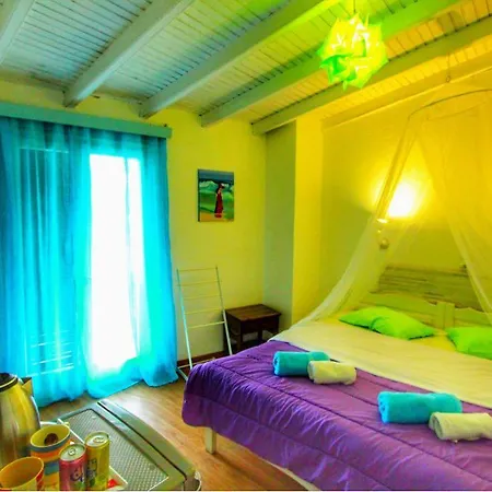 Avra Budget Aparthotel 2*