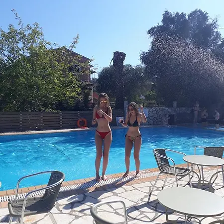 Aparthotel Pierhouse Yachting