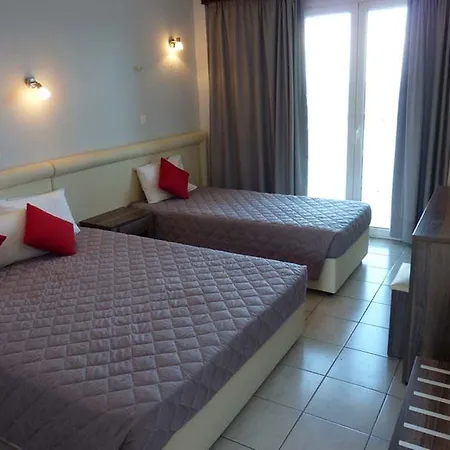 Philippos Hotel 2*