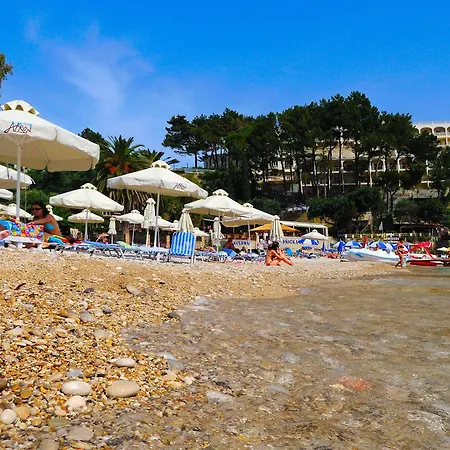 Hotel Akrotiri Beach 5*