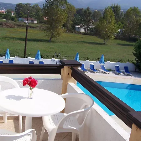 Aparthotel Ninos On The Roda (Corfu)