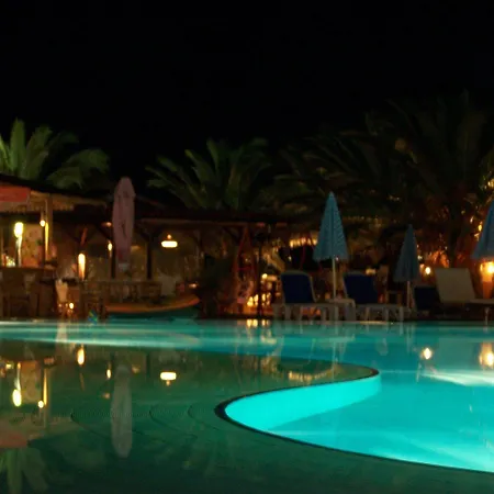 Ninos On The Aparthotel