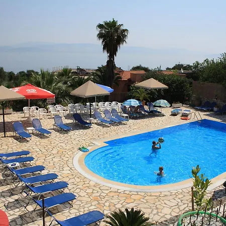 Kerkyra Beach & Aparthotel 3*