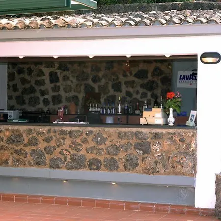 Aparthotel Nikolaos House