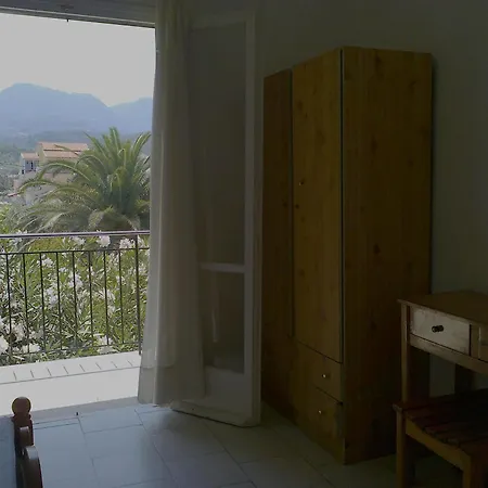 Aparthotel Front Salvanos