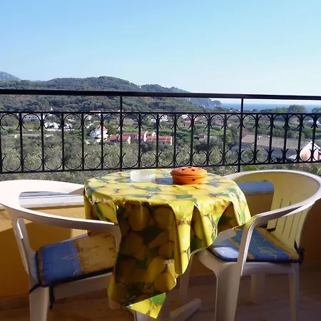 Apartment Helen Arillas (Corfu)