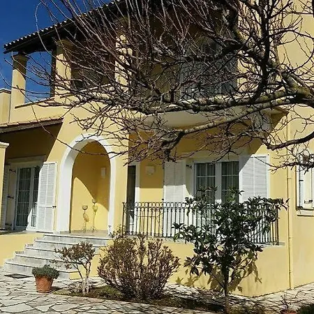 Holiday home Georgina *