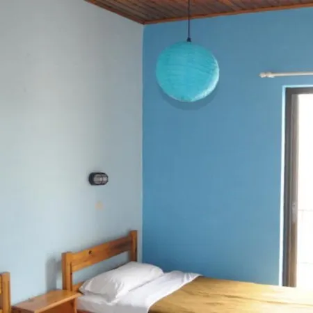 Hostel Comfy Ipsos