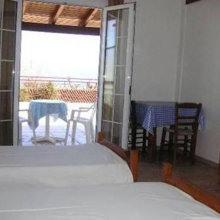Hotel Sailors Beach Apartments 2*