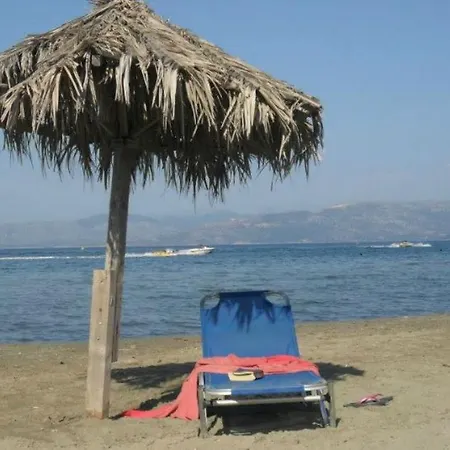 Hotel Sailors Beach Apartments 2*