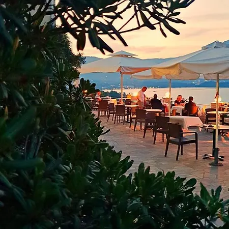 Dimitra Kommeno (Corfu)