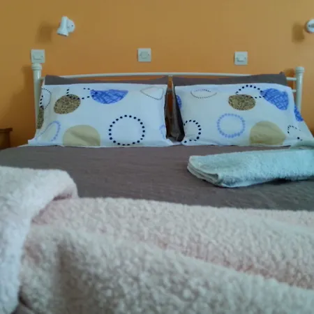 Anna Apartment *
