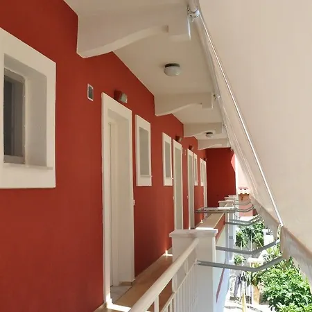 Koskinas Apartment *