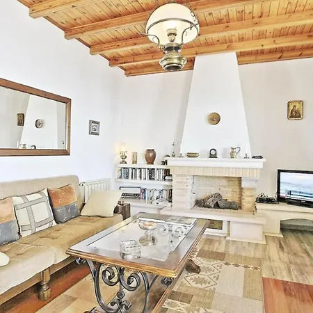 Holiday home Elpida