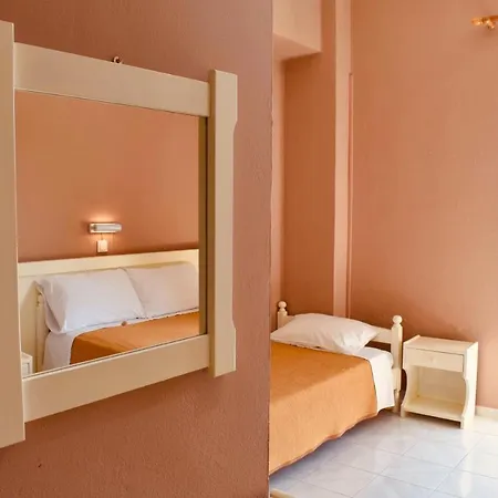 Family Studios Aparthotel Marathias (Corfu)