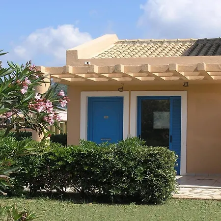 Ammoudia Maisonettes 4*