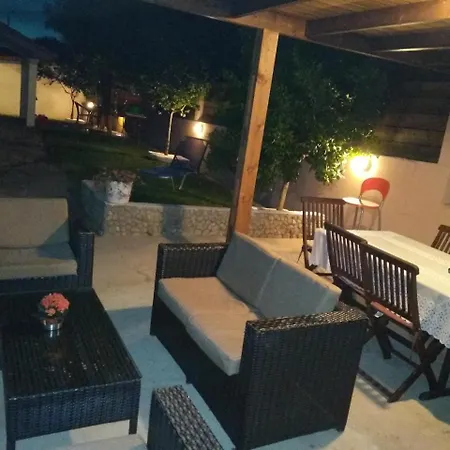 Thanos Villa *