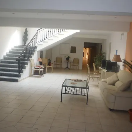 Annaliza Aparthotel