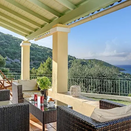 Irida Villa
