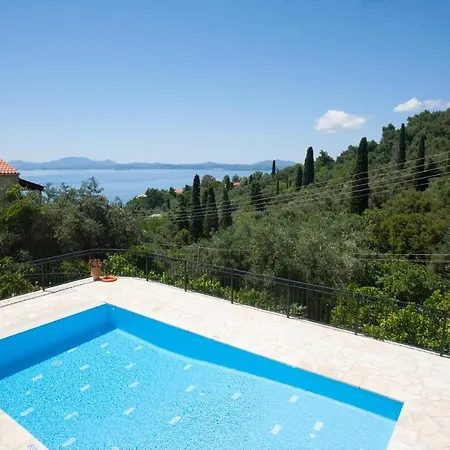 Christina * Nisaki (Corfu)