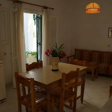 Aparthotel Front Salvanos Acharavi (Corfu)