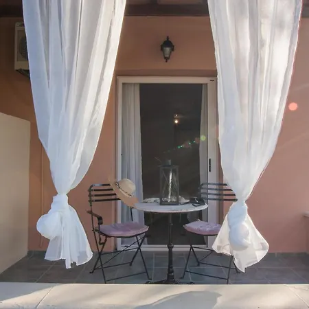 Bed & Breakfast Tellis 2*