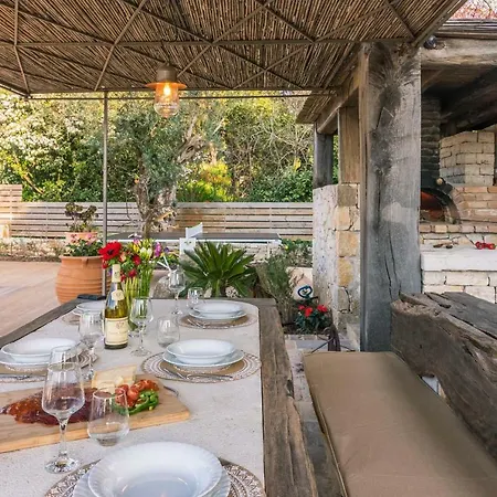 Melithea Seaview Villa Alepou