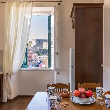 Apartment Seaview Katerina's House, Old Port Corfu *