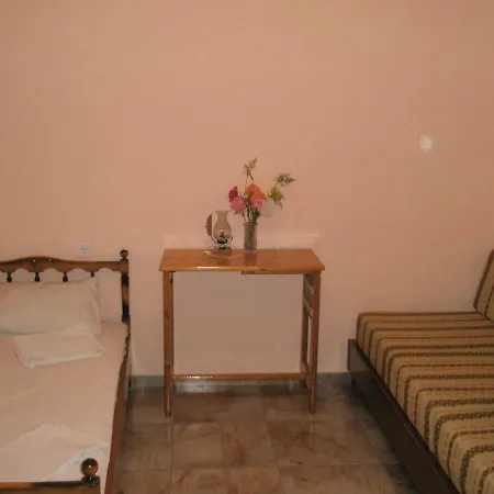 Aparthotel Faliraki Benitses (Corfu)