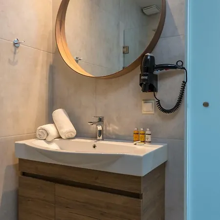 Hotel Golden Mare 4*
