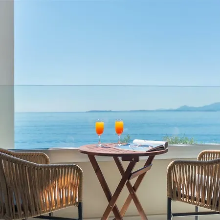 Golden Mare Hotel 4*