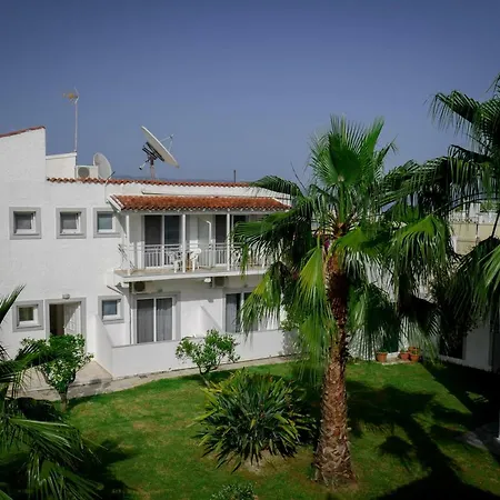 Aparthotel Ammos 2*