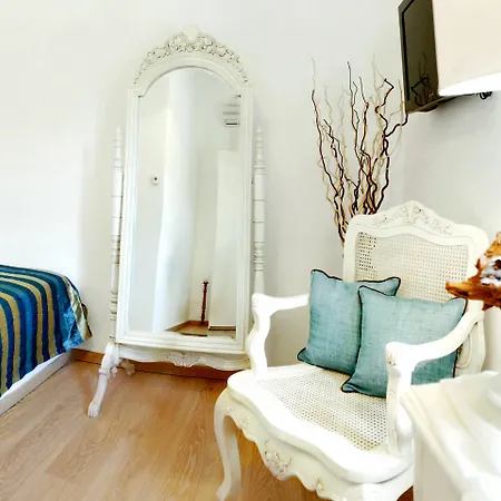 The Editor's - Member Of Spiritual Living Corfu Villa