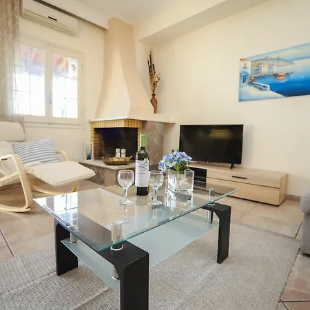 Apartment Philoxenia Family