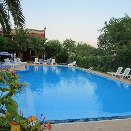 Blue Dream Aparthotel 2*