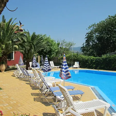 Aparthotel Blue Dream 2*