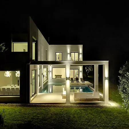 Luxury Eve Apartment