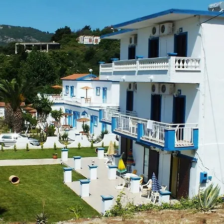 Hotel Akis *