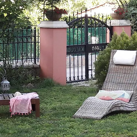Kaloudis & Appartement Dassia (Corfu)