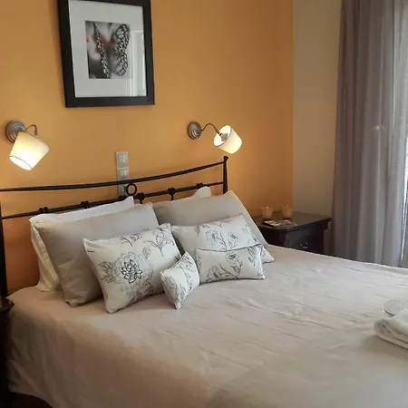 Kaloudis & Appartement Dassia (Corfu)