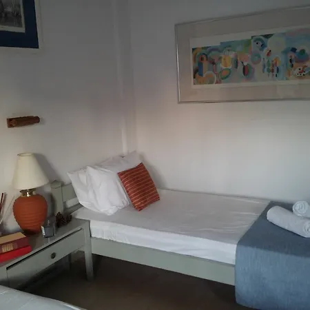 Pierhouse Yachting Aparthotel 3*